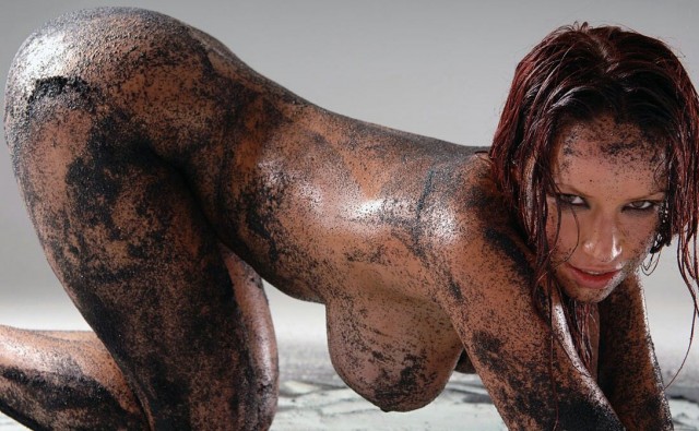 hot chicks fighting in mud ar