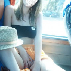 Girls flashing pussy in the bus  