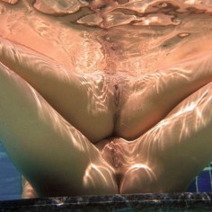 nude underwater 03