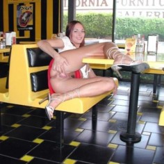 public pussy flash 34