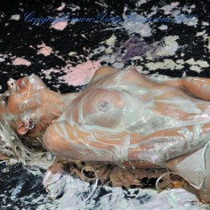 girls mud jelly 018