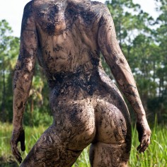 girls mud jelly 034