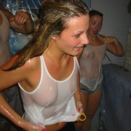 juicy oiled girls 010